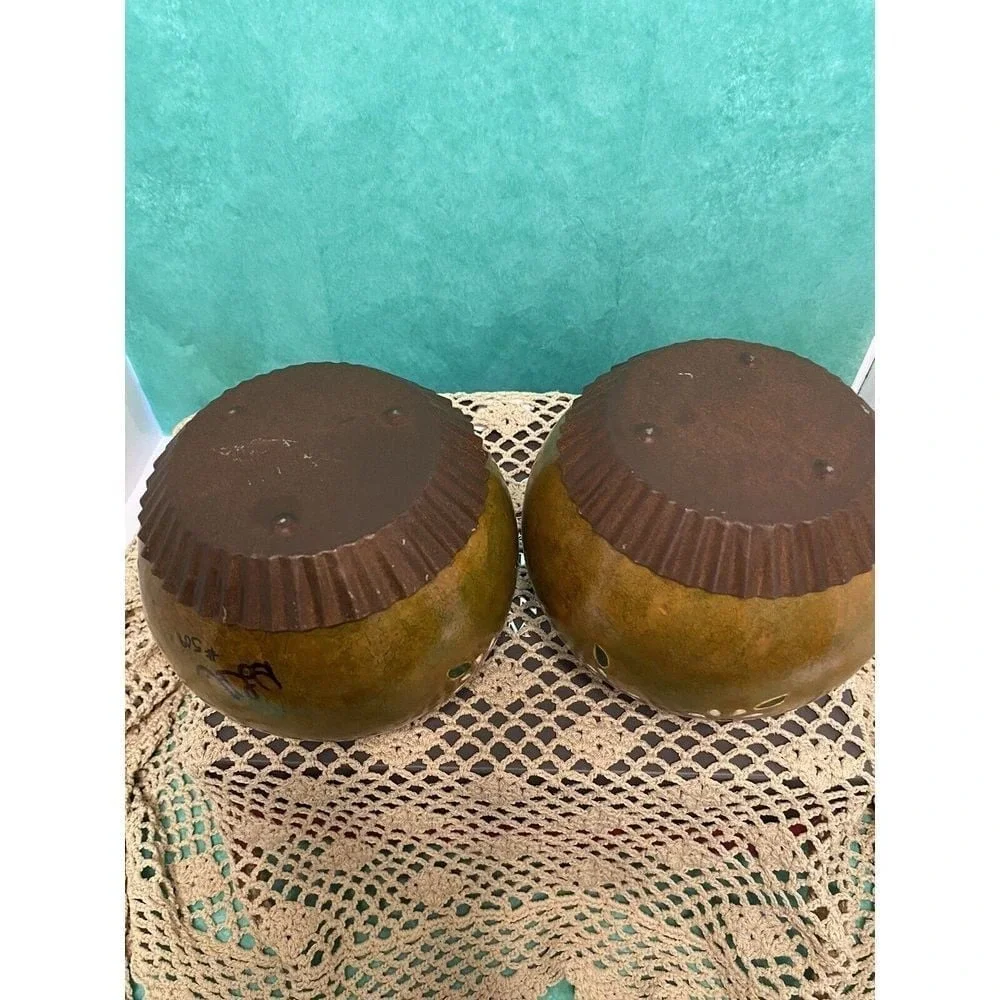 Wooden hand carved and hand painted round vases‎ sitting on copper bottom